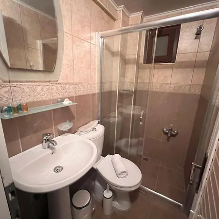 Bella セルチュク