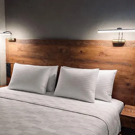Bella Hotel 2*