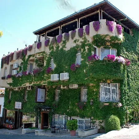 Bella Hotel